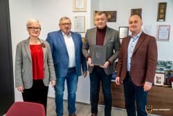 Siechnice - Burmistrz Siechnic podpisa list intencyjny dotyczcy nowego wjazdu do Wrocawia w Zacharzycach